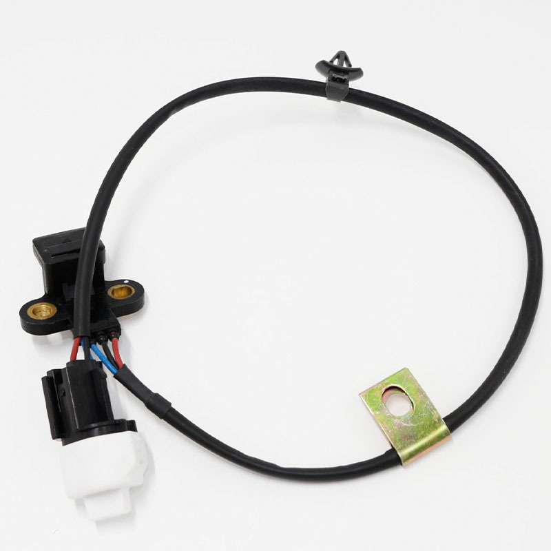 Crankshaft Position Sensor — Hyundai, Kia Sedona 2002-2005 (3931039010)