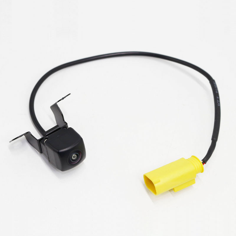 Rear View Camera Assembly — Kia Sorento 2014-2015 (957602P600)