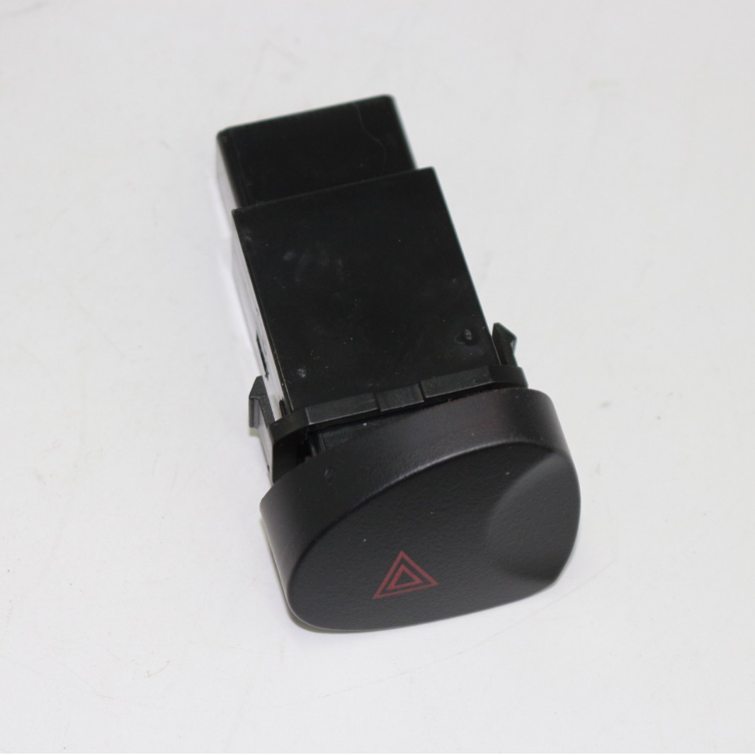 Hazard Warning Switch — Hyundai H-1 2.5 CRDi (937904A000, 1529817)