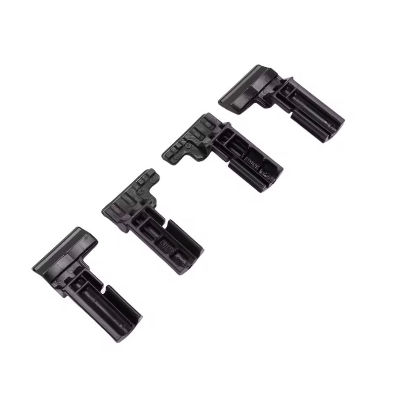 Right Rear Roller Blind Bracket — Hyundai (816583S010)