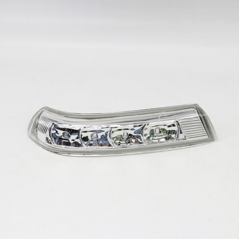 Left Side Mirror LED Turn Signal — Hyundai Santa Fe / Veracruz IX55 (876133J000)