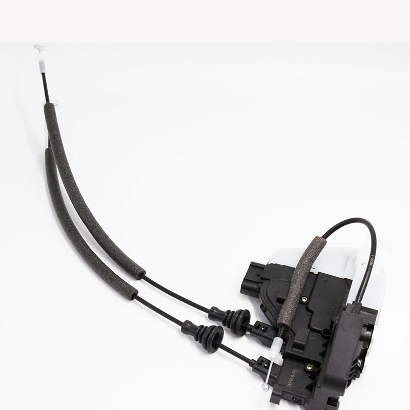 Front Left Door Lock Actuator — Hyundai Santa Fe DM 2013-2019 (813102W010)